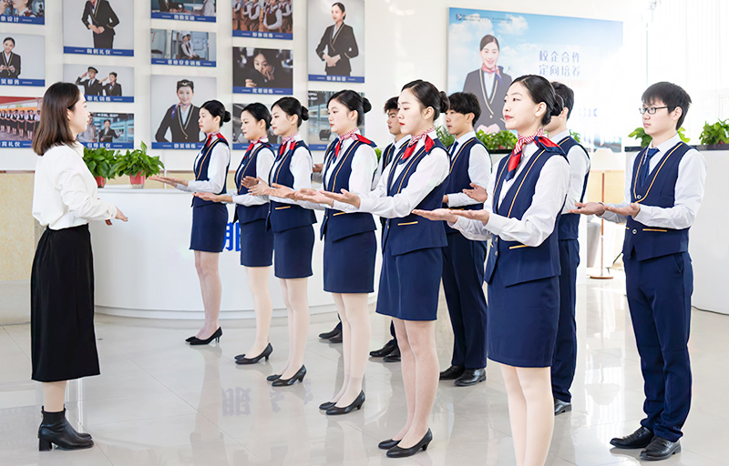 他們都不看好，可你偏偏最爭氣 ——職業(yè)教育“廣闊空間，大有可為”